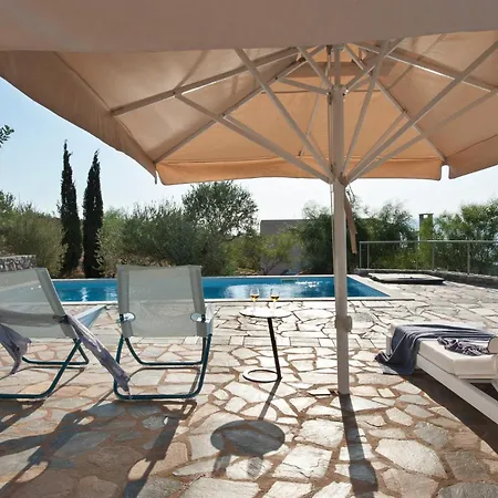 Searocks Exclusive Village Villa