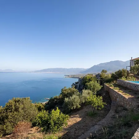 Searocks Exclusive Village Villa